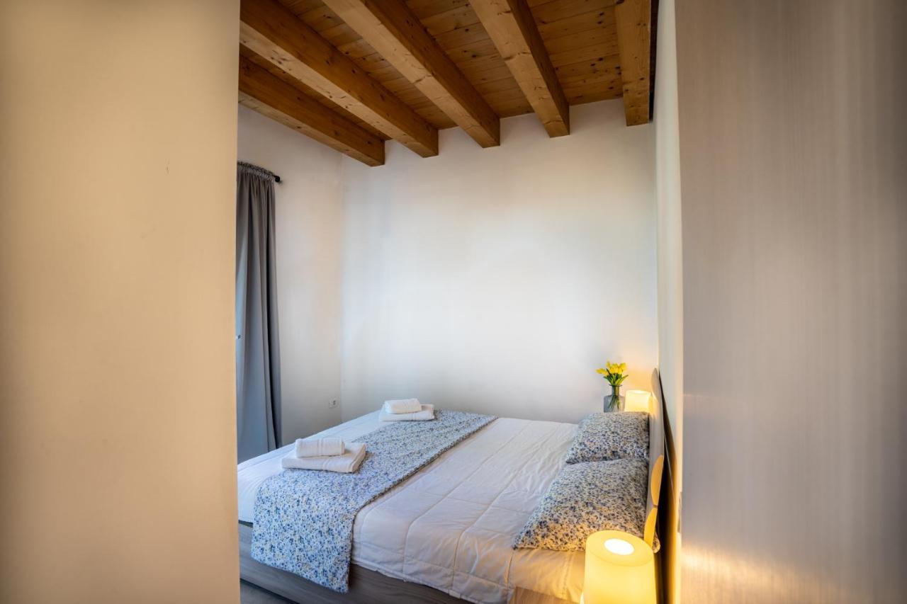 Casa Tina Holiday Home Diano dʼAlba المظهر الخارجي الصورة